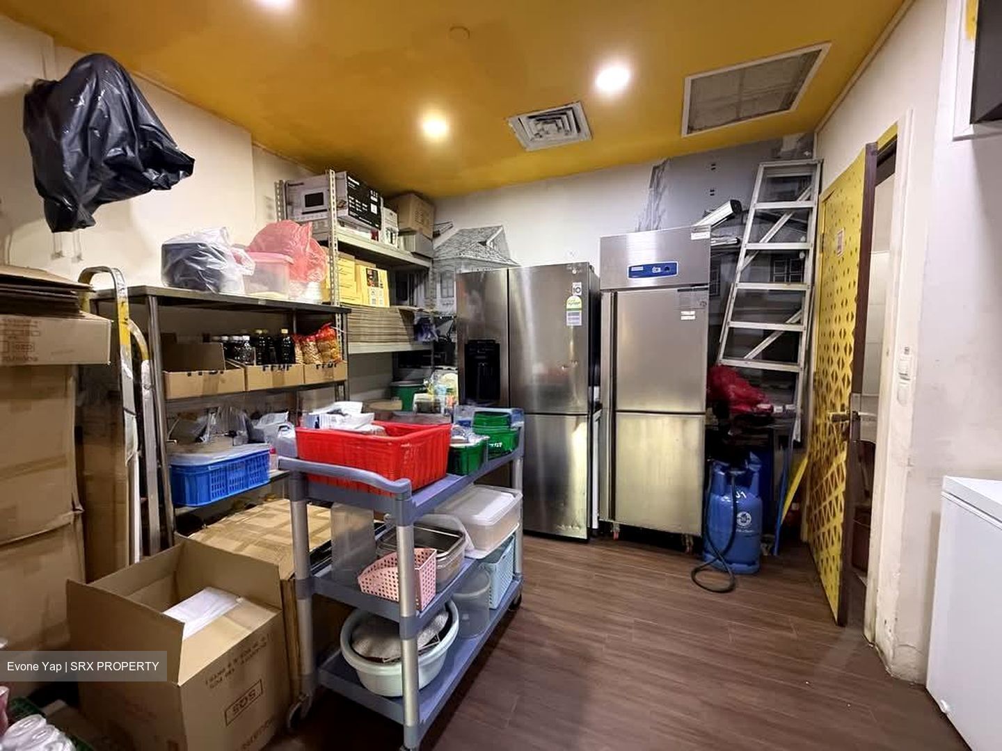 East Village (D16), Retail #551225931